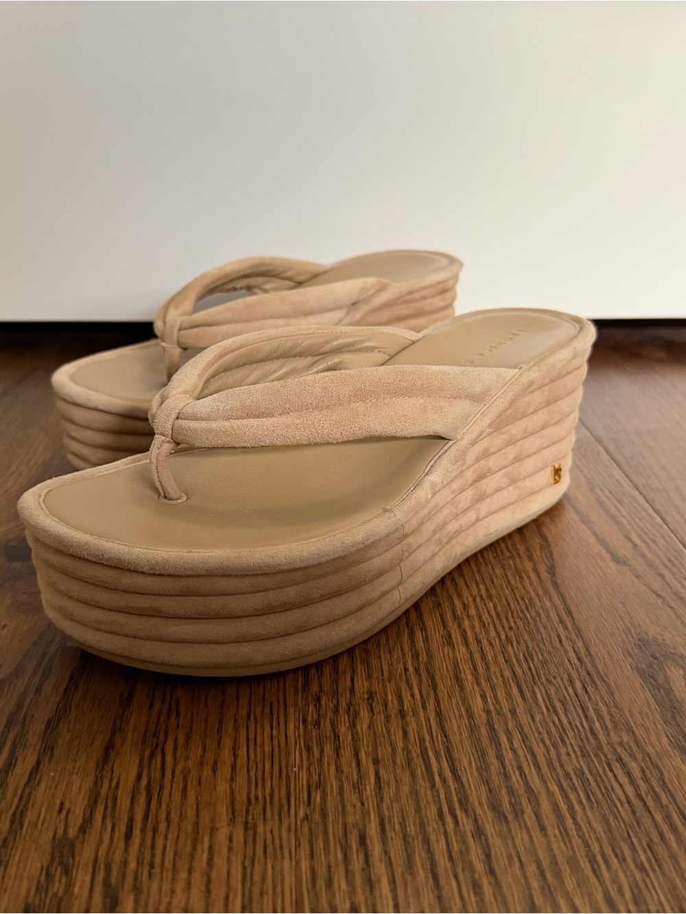 Veronica Beard Beige Suede Platform Thong Sandals